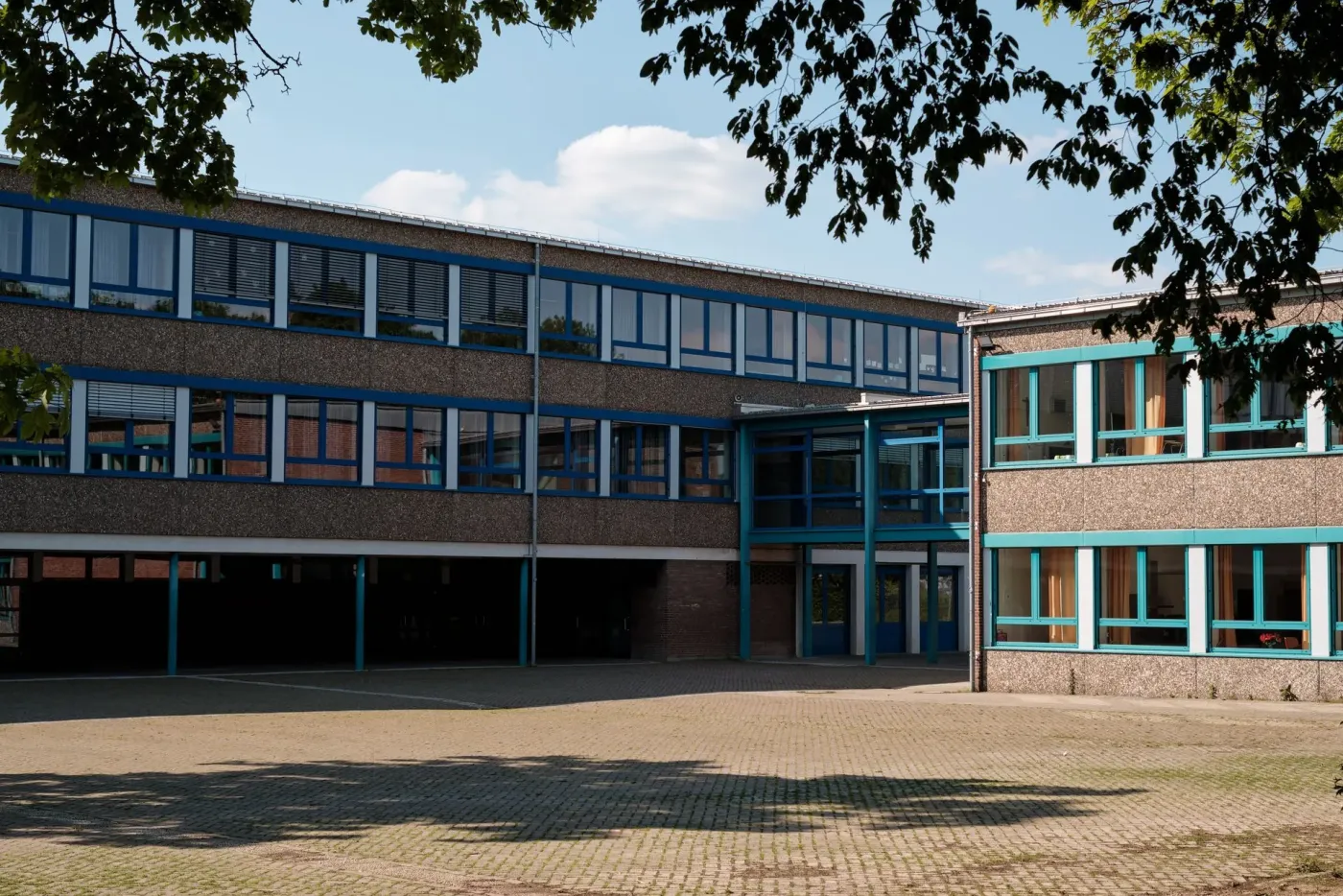 West Vancouver School District building exterior